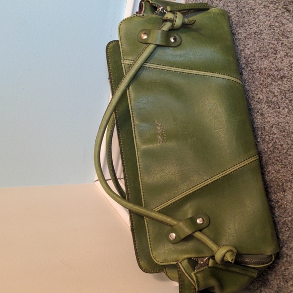 Matt & Nat Handbags - Vegan green matt & nat purse
